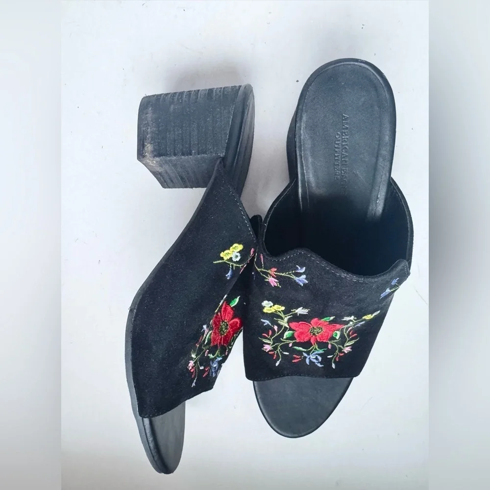 American Eagle heels 👠 size 10
